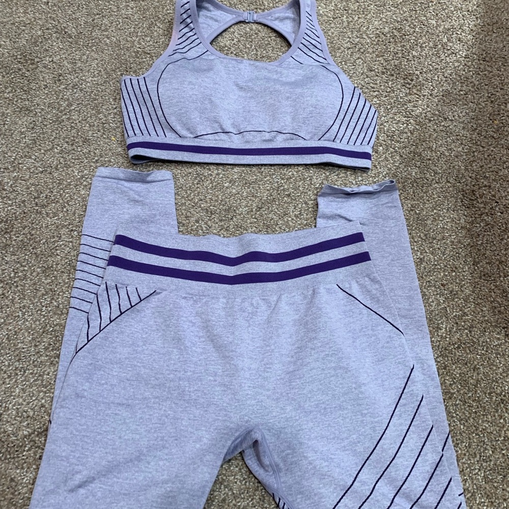 Workout bra and pant set